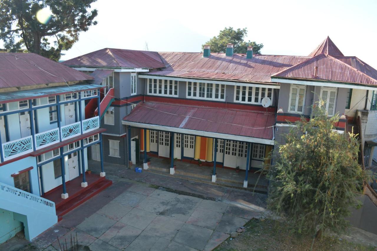 Solan Retreat Acomodação com café da manhã Exterior foto