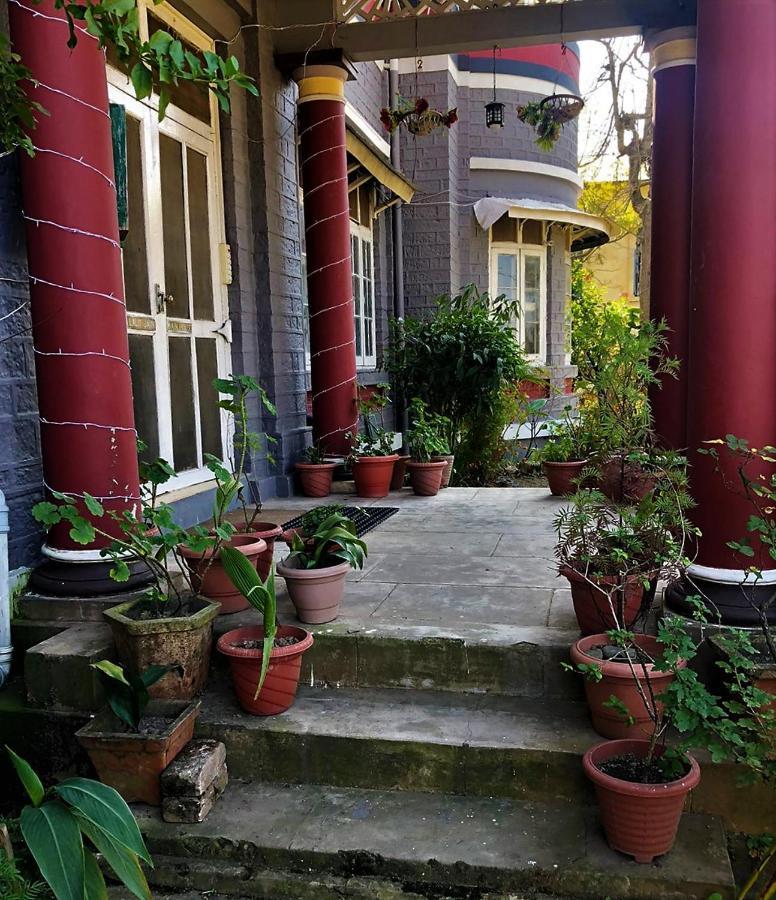 Solan Retreat Acomodação com café da manhã Exterior foto